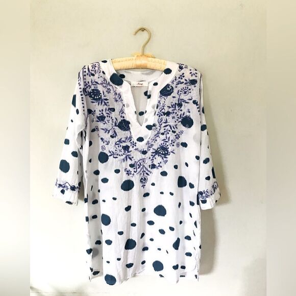 Amaya | white embroidered tunic - Picture 1 of 8